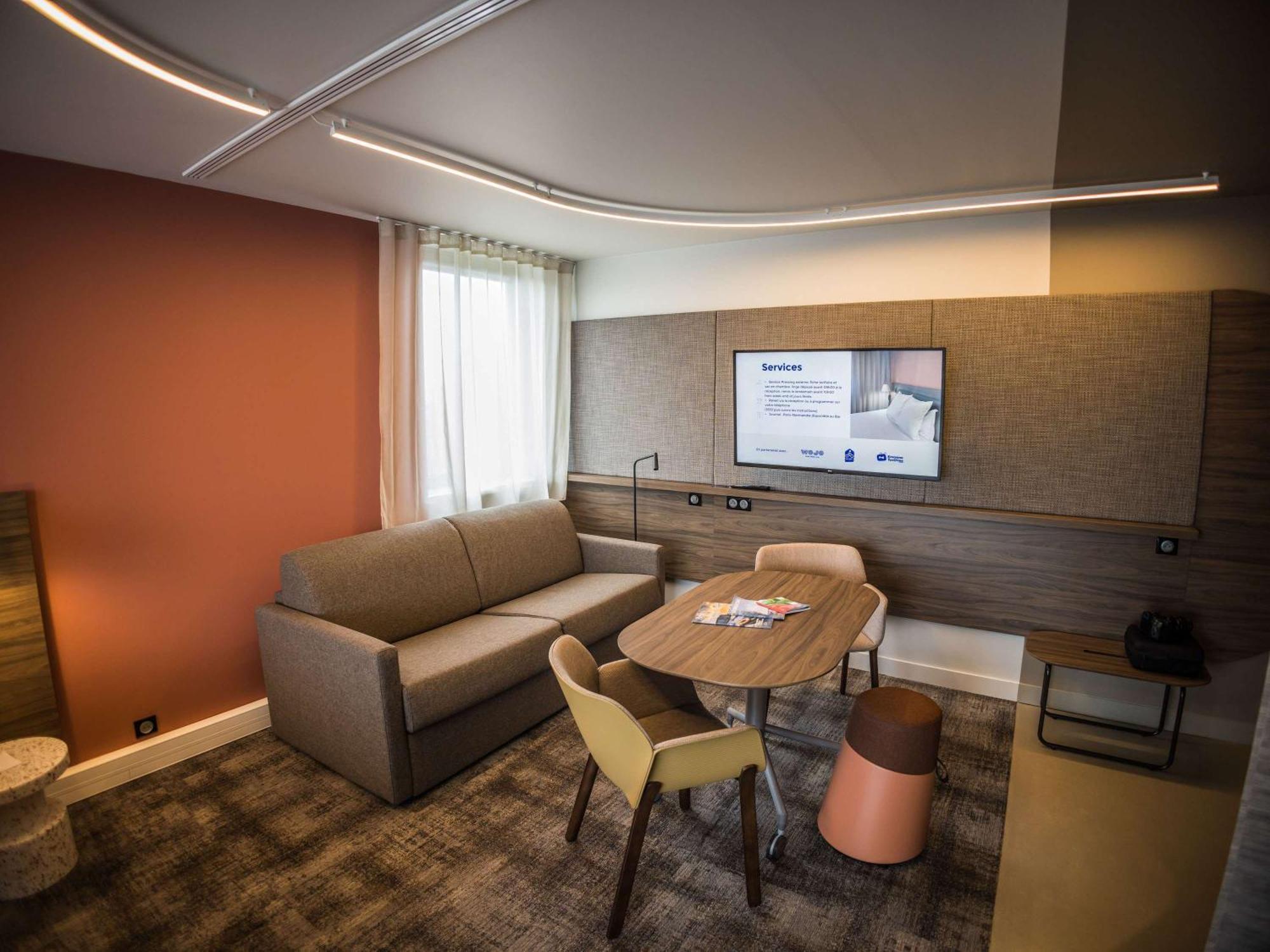 Novotel Suites Rouen Normandie Exterior photo